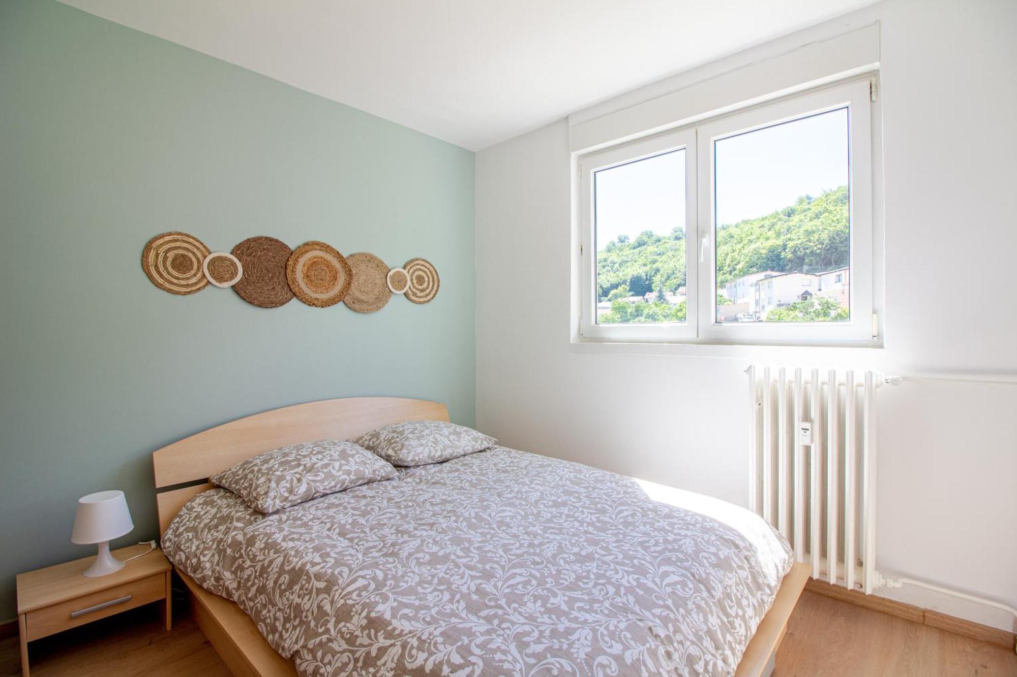 Sweet-Bright Apartment Hayange Luaran gambar