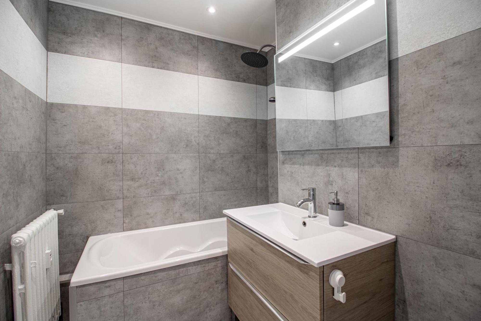 Sweet-Bright Apartment Hayange Luaran gambar